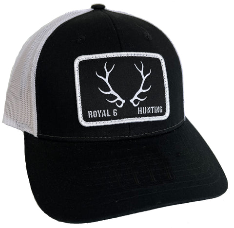Royal Six Antler Woven Patch Black / White